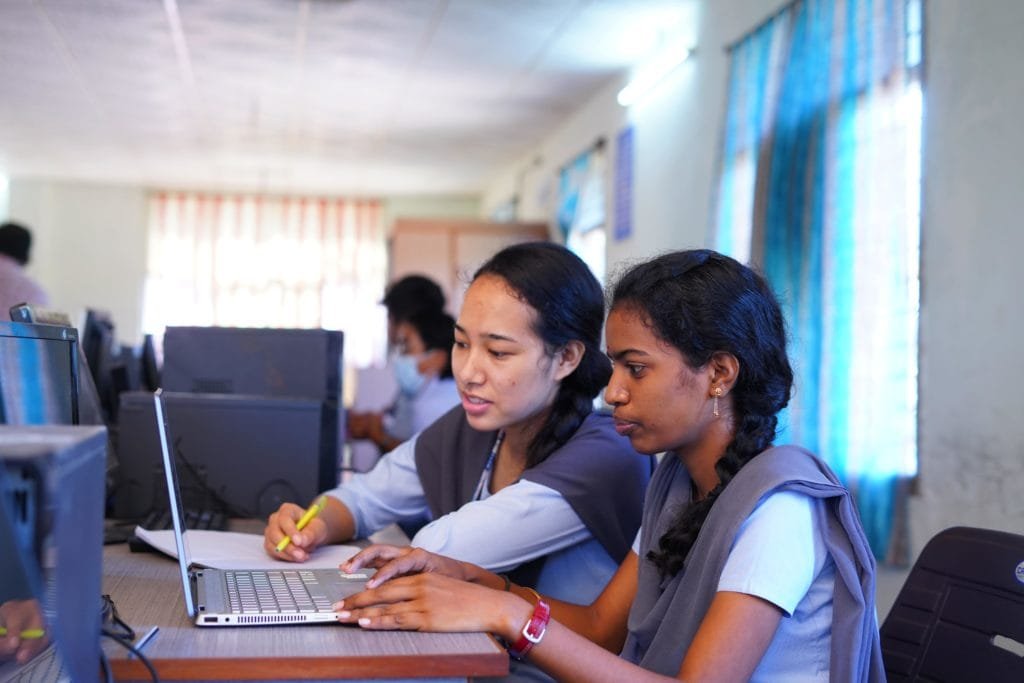 SAI LAPTOP AND COMPUTERS GALLARY, Wani